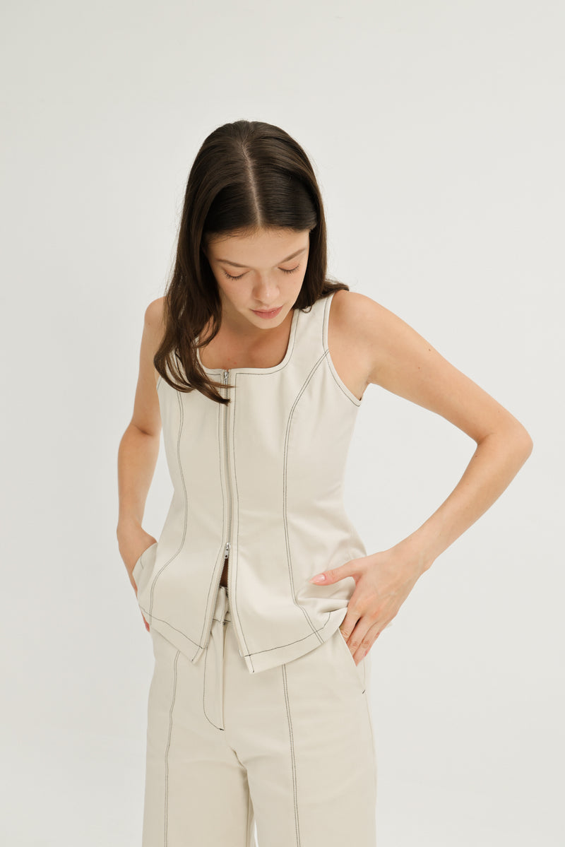 Kinsley Scoop Neck Top in Ivory