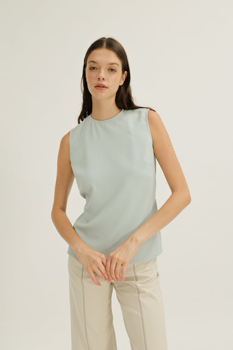 Lilian Boxy Top with Waist Tie in Sky