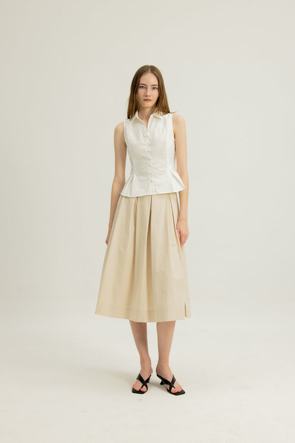 Daphne Sleeveless Shirt in White