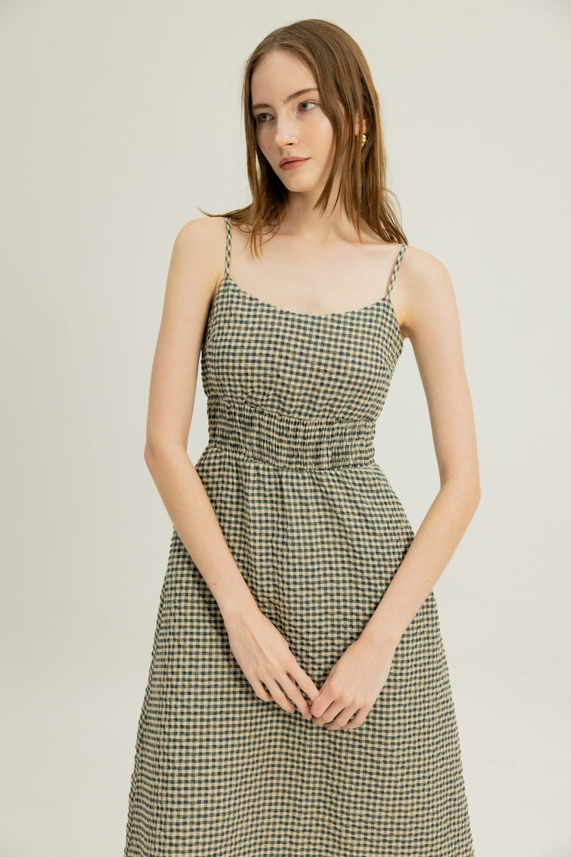 Brooke Shirred Waist Dress in Blue Daisy