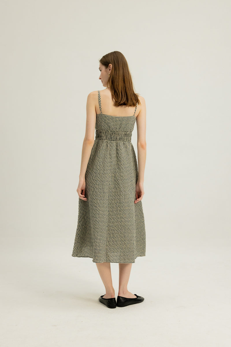 Brooke Shirred Waist Dress in Blue Daisy