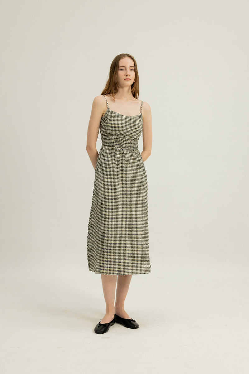 Brooke Shirred Waist Dress in Blue Daisy