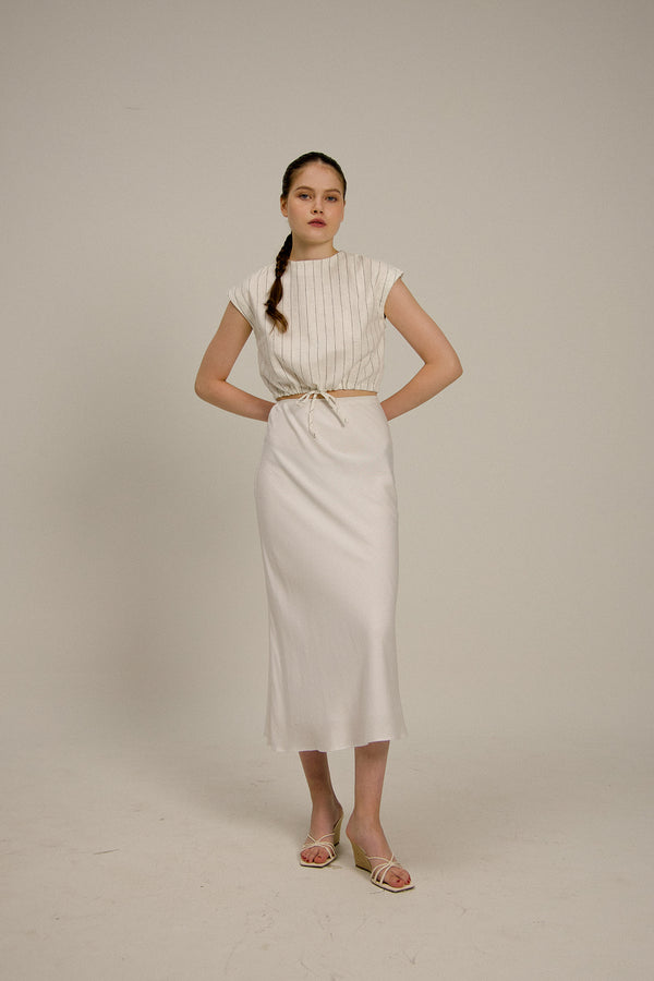 Iris Elasticated Back Waist Biased Skirt in White