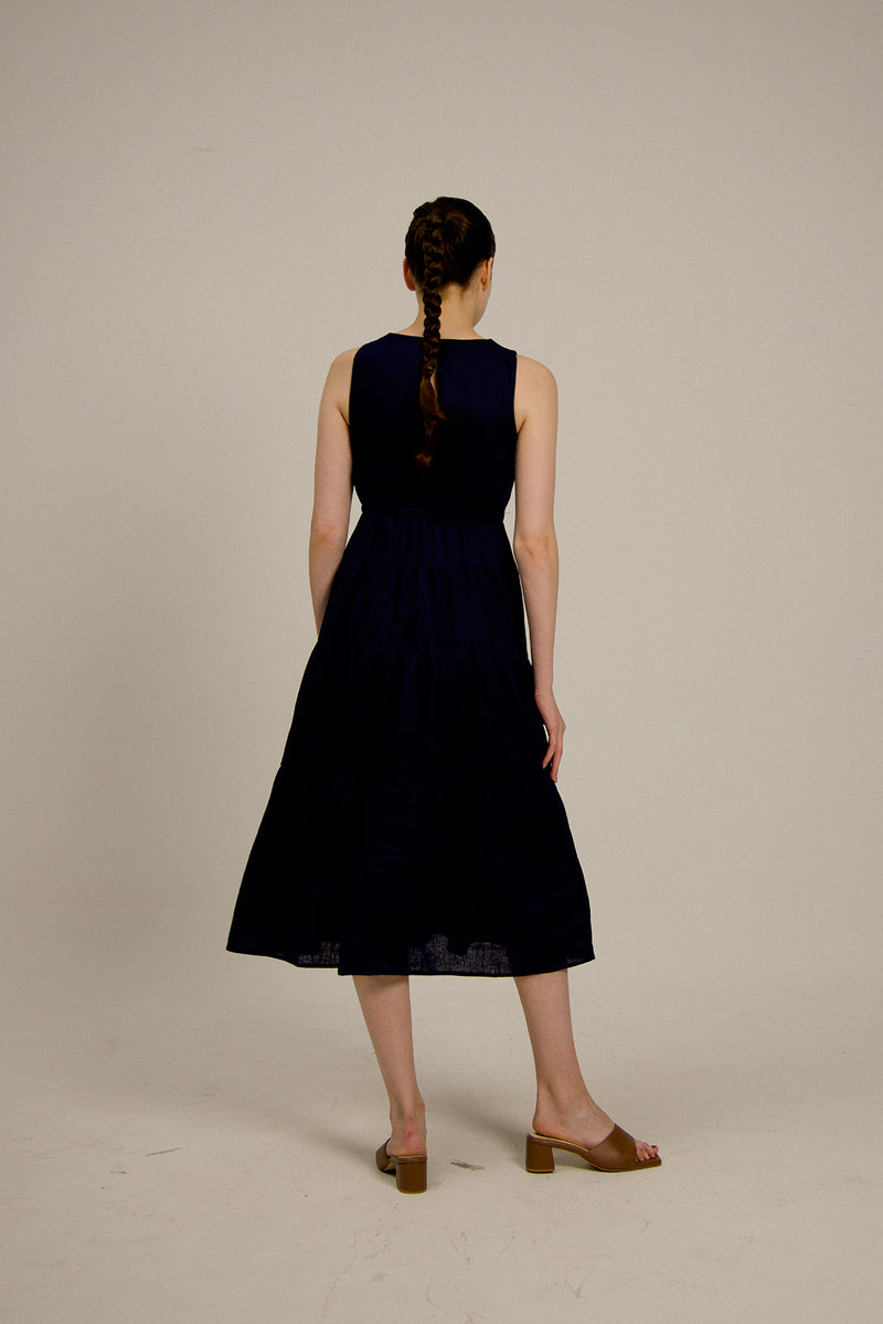 Hazel Sleeveless Tiered Dress in Midnight