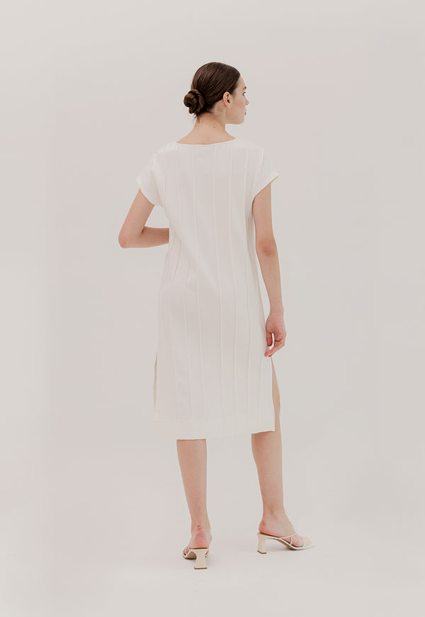Quinn Short Sleeved Jersey Dress in White